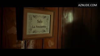 MACARENA GOMEZ nude in Desmadre incluido