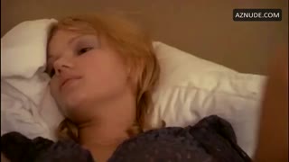 BRIGITTE LAHAIE nude in Je Suis A Prendre