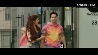 JACQUELINE FERNANDEZ nude in Judwaa 2