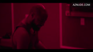 CIDNEY GREEN nude in Sex Life