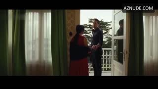 EZGI MOLA nude in Qui A Tue Lady Winsley?