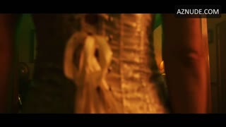 WENDY MCCOLM nude in Fuzzy Head