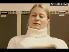 TRINE DYRHOLM nude in Forbrydelser
