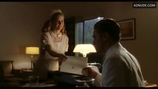 AMY ADAMS nude in Catch Me If You Can