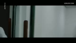 JELLA HAASE nude in 4 Konige