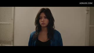 ADELE EXARCHOPOULOS nude in Down by Love