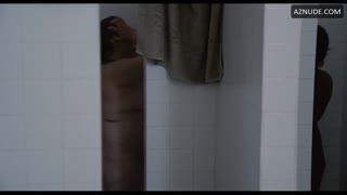 GOLSHIFTEH FARAHANI nude in Two Friends