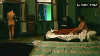 SIBEL KEKILLI nude in Head-On