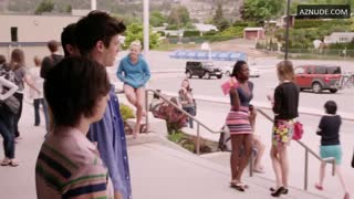 JESSICA LOWNDES nude in A Mother