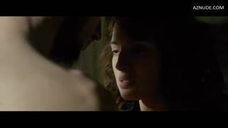 MARIA VALVERDE nude in Ali & Nino