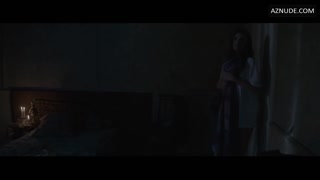 MARINE VACTH nude in Families