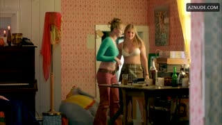HOLLY HUNTER nude in Jesus