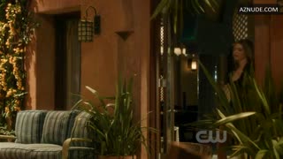 ANNALYNNE MCCORD nude in 90210