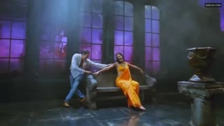 KATRINA KAIF nude in De Dana Dan