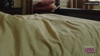 ELIZABETH GILLIES nude in Killing Daddy