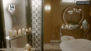 JENNIFER LOVE HEWITT nude in The Client List