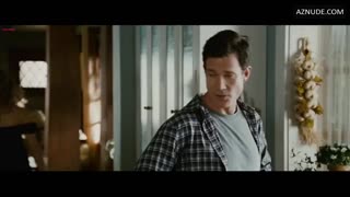 AMBER HEARD nude in The Stepfather