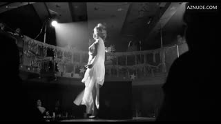 VALERIE PERRINE nude in Lenny