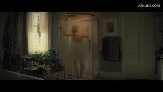 SARAH PAULSON nude in Run