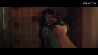 LIANA LIBERATO nude in Dig
