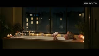 KARIN VIARD nude in Nouveau Depart
