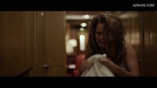 PAULINA GALAZKA nude in Girls to Buy