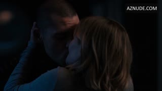 KRISTEN BELL nude in The Woman in the House Across the Street from the Girl in the Window