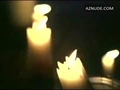 ALLONA AMOR nude in Huli sa akto
