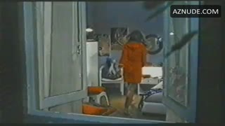 GLORIA GUIDA nude in Il medico e la studentessa