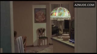 EDWIGE FENECH nude in L