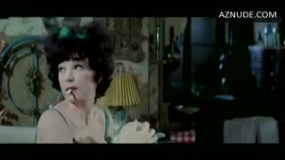 SHIRLEY MACLAINE nude in Irma la Douce