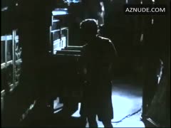 ARA MINA nude in Kalabit