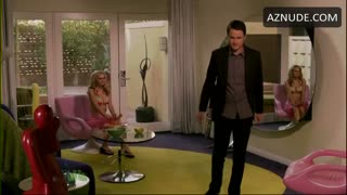 FIONA GUBELMANN nude in Knight Rider