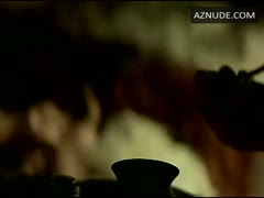 MICHELLE PFEIFFER nude in Ladyhawke
