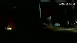 LISA KUDROW nude in Lucky Numbers