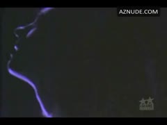 ELIZABETH HURLEY nude in Nightscare