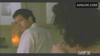 JULIE WARNER nude in Nip/Tuck
