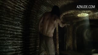 BLANCA SUAREZ nude in El Bar