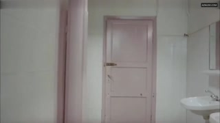 BEREN SAAT nude in Gecenin Kanatlari