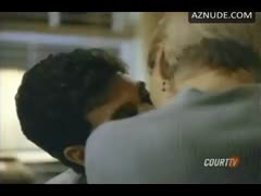 ANDREA THOMPSON nude in NYPD Blue