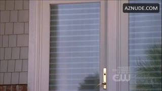 BARBARA ALYN WOODS nude in One Tree Hill