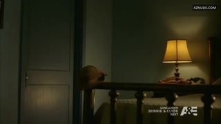 HOLLIDAY GRAINGER nude in Bonnie & Clyde