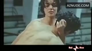 CLAUDIA GERINI nude in Padre e figlio