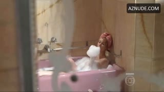 MARIANA XIMENES nude in Bela Noite Para Voar