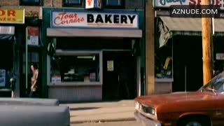 MARGOT KIDDER nude in Sisters