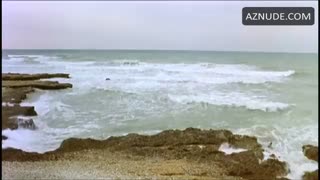 LEONOR WATLING nude in Son de mar