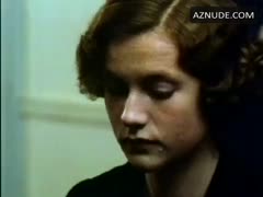 ISABELLE HUPPERT nude in Violette