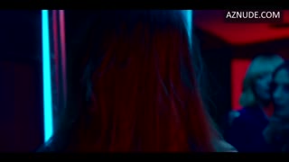 ANA CRISTINA DE OLIVEIRA nude in O Clube