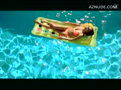 SUSAN WARD nude in Wild Things 2