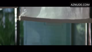 DENISE RICHARDS nude in Wild Things